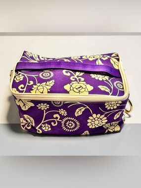 Clinique Purple Floral Cosmetic Travel Bag | Makeup Organizer | Floral | NWOT